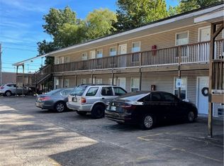 1635 W Neptune St #8, Fayetteville, AR 72701
