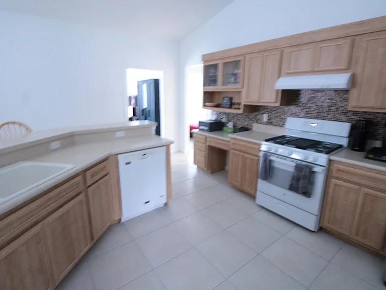 2957 SW Collings Dr — Photo 4