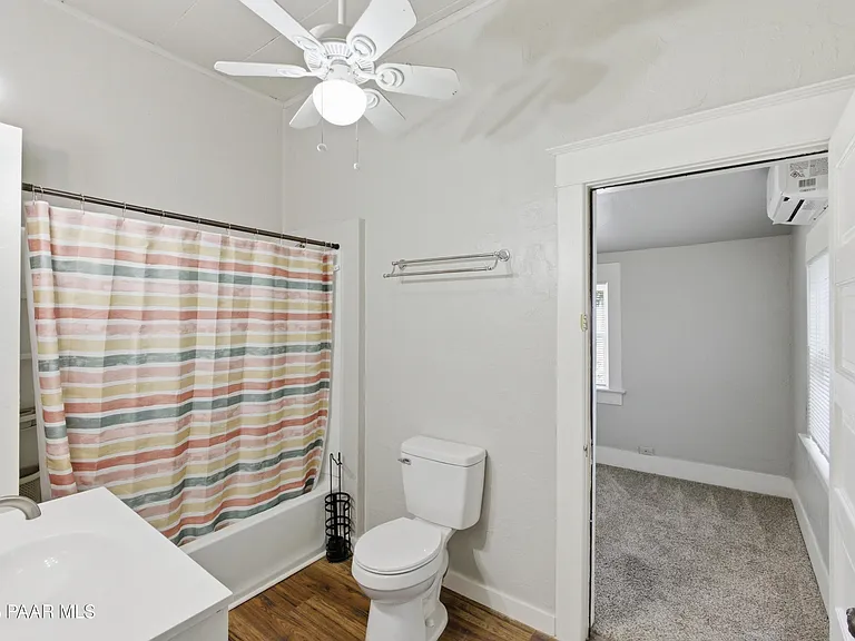 309 N Mount Vernon Ave — Photo 9