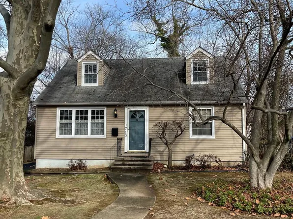 710 Nathan Hale Ave, Lawrence Township, NJ 08648