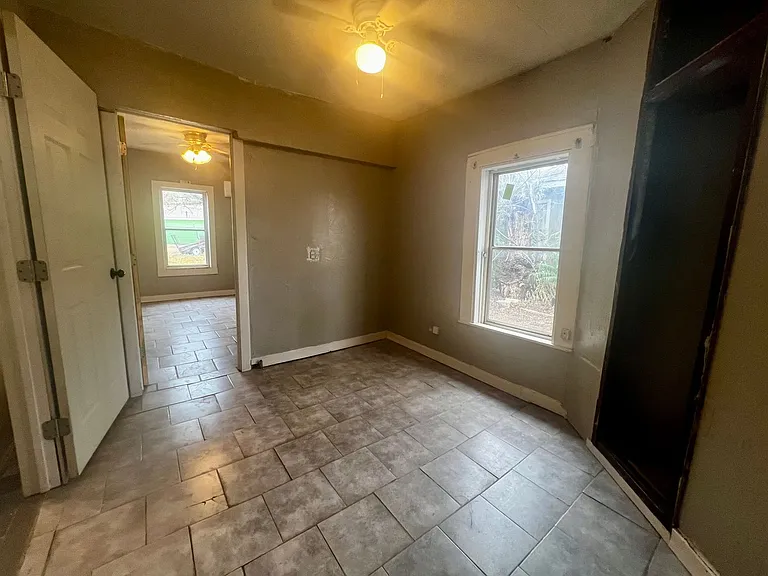 230 E Panhandle St — Photo 10