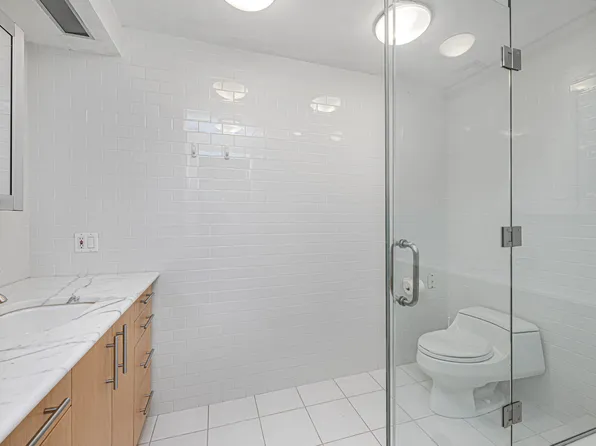 641 5th Avenue image 23 of 57