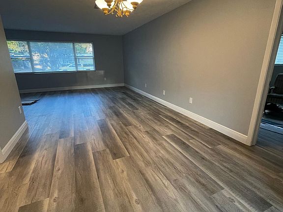 5th image of 1364 Whispering Pines Dr