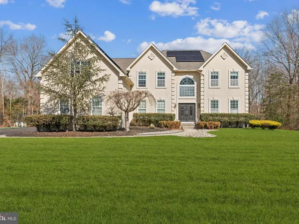 92 Running Deer Trl, Pittsgrove, NJ 08318