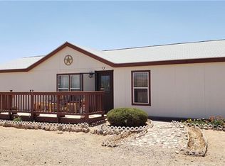 7624 W Todilto Dr, Golden Valley, AZ 86413