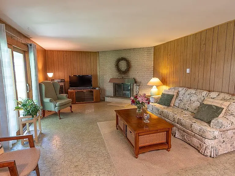 5849 Beverly Hills Rd — Photo 15