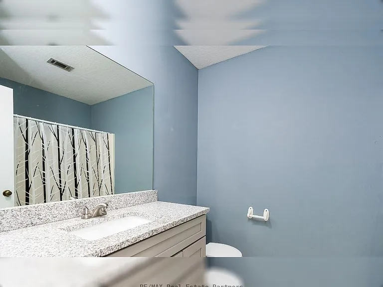15 Raintree Dr #1 — Photo 10