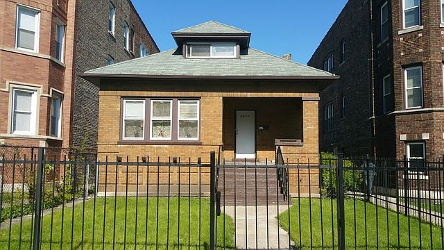 1st image of 7811 S Saginaw Ave