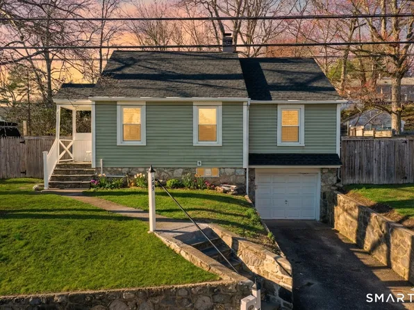 245 Mill Plain Avenue, Waterbury, CT 06705