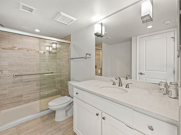 5th image of 2500 Edwards Dr #615