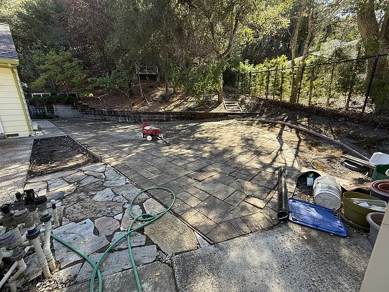 401 Moseley Rd — Photo 6
