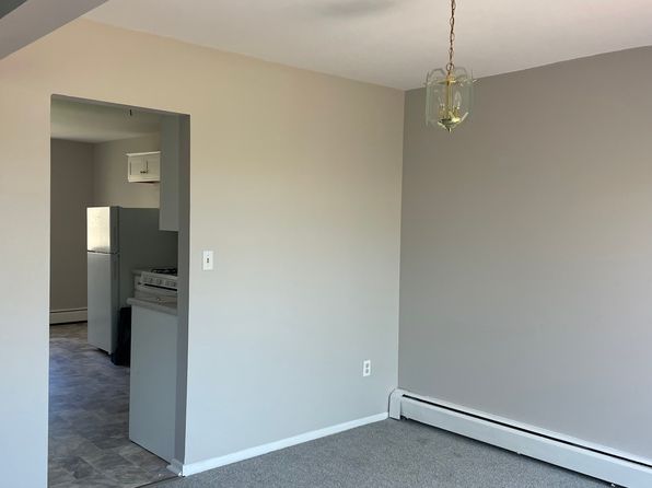 5 Lake Ave APT 7B