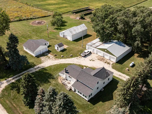 8014 Highway 30 SW, Stewartville, MN 55976