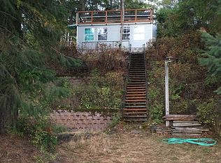 46125 Larson Beach Rd, Loon Lake, WA 99148