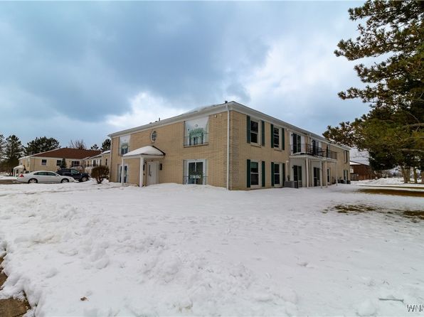 11 Robert Dr