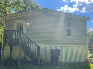 66 Harris Rd, Newnan, GA 30263