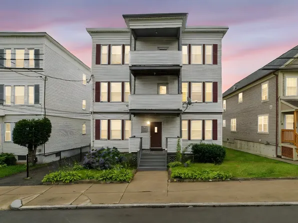 16 Astoria St, Mattapan, MA 02126