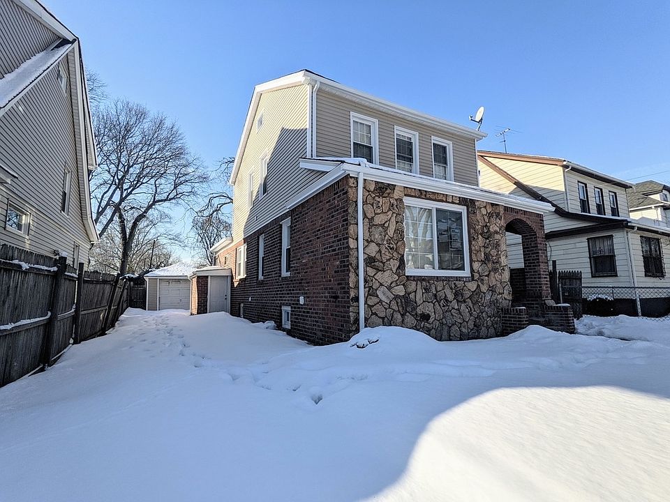 1st image of 10934 221st St