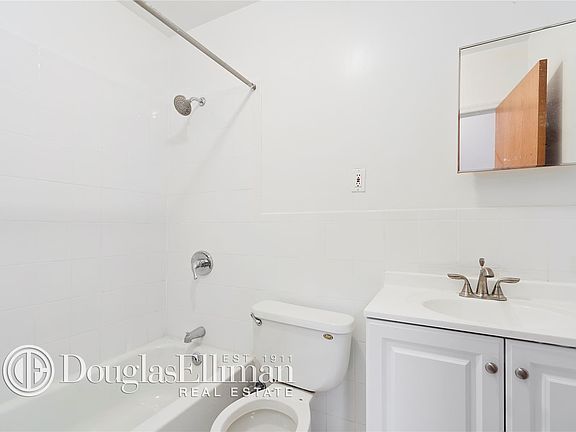3rd image of 874 Herkimer St #2
