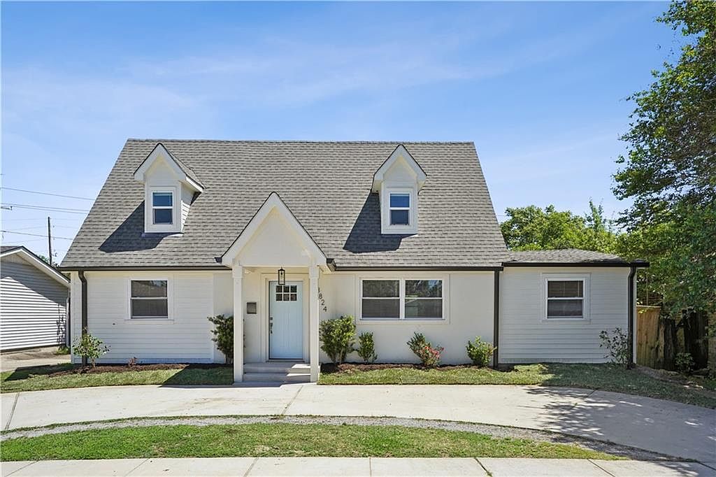 3824 Ole Miss Dr