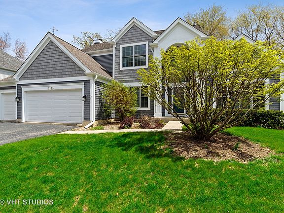 2nd image of 1133 Williamsburg Cir