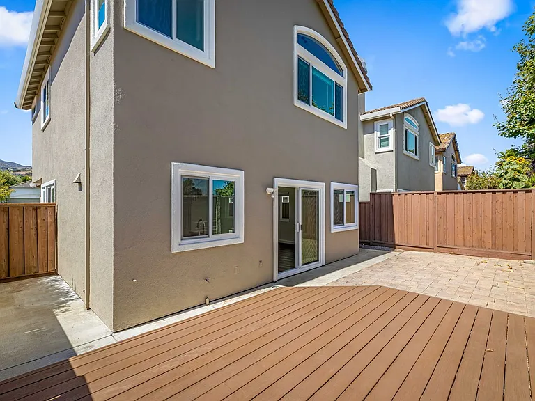 18177 Stonegate Ct — Photo 29