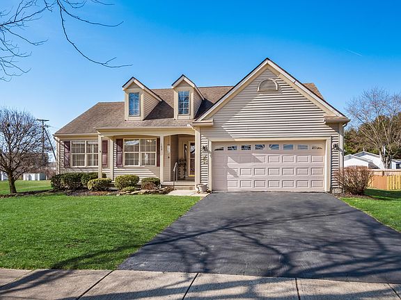3rd image of 188 Brooksedge Dr