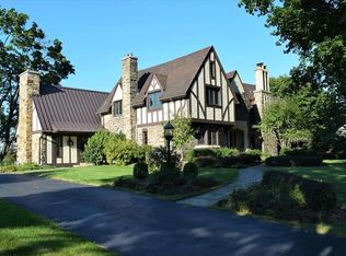 21 Newgate Rd, Pittsburgh, PA 15202