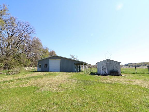 4th image of 48888 County Road 374