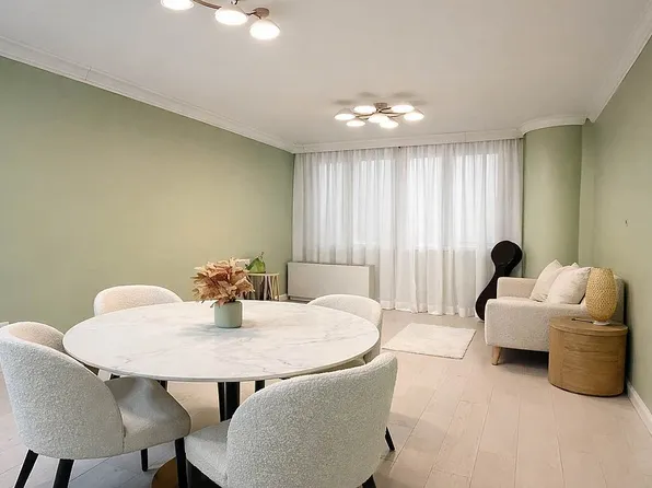 255 E 49th St APT 4A, New York, NY 10017