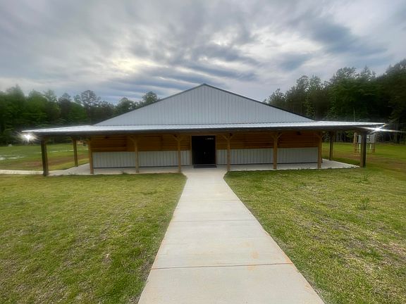 3rd image of 1716 Ranger Road
