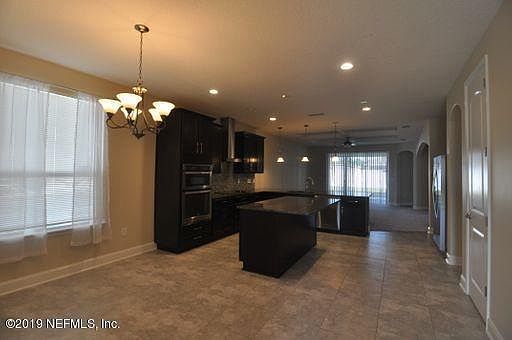 3rd image of 3815 Arbor Mill Cir