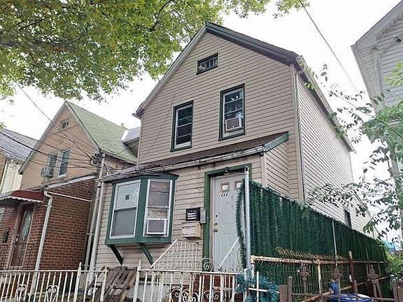 3rd image of 11173 43rd Ave