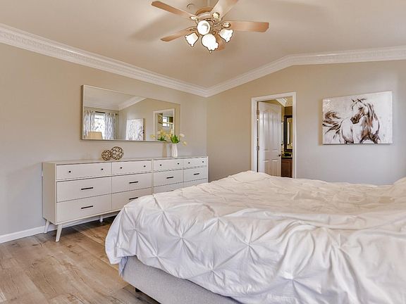 4th image of 34637 Arroyo Dr