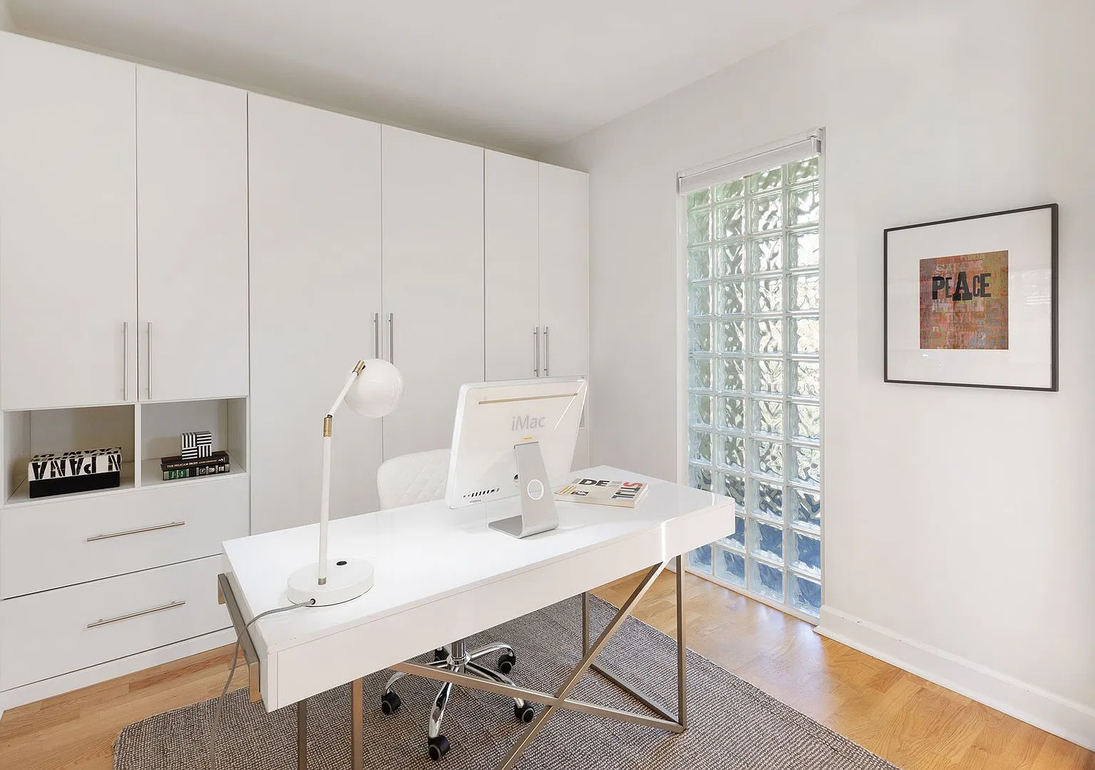 Great natural light in a large condo near Old Oakland — Photo 4