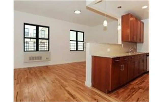 Sold by Douglas Elliman | media 27