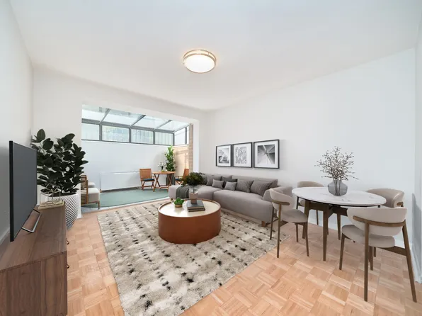 337 West 43rd Street image 1 of 12