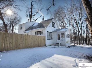 3809 Camden Ave, Omaha, NE 68111