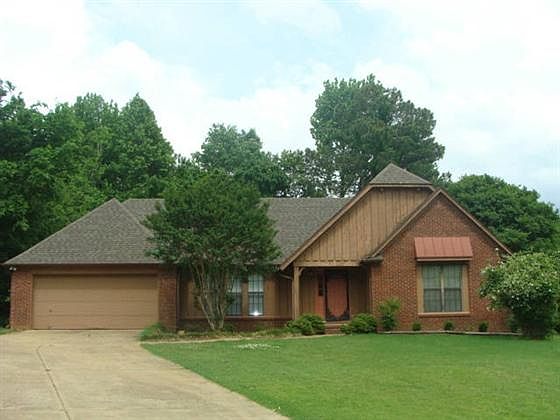 1st image of 840 Ponderosa Cv