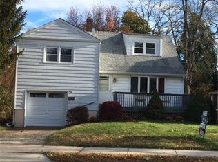 23 J F Kennedy Dr, Milltown, NJ