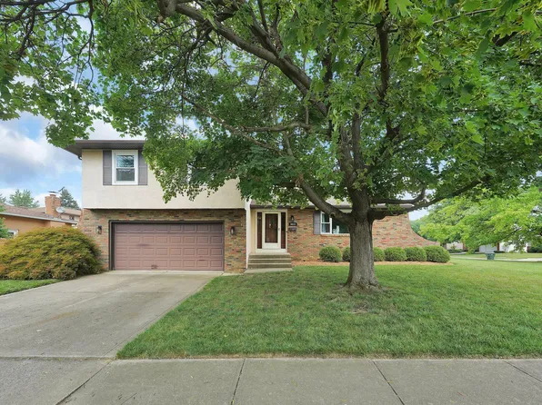 6012 Darby Ln, Columbus, OH 43229