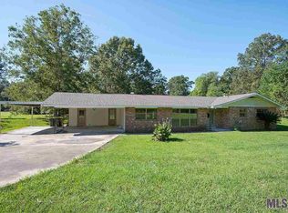 3420 Yardley Dr, Slaughter, LA 70777