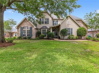 505 Evergreen Dr, Mandeville, LA 70448