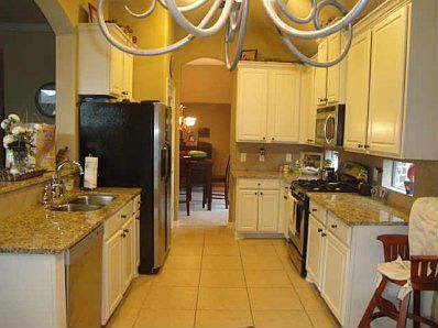 2nd image of 1909 Creek Bend Dr