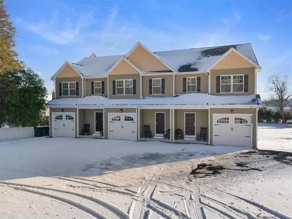 8388 Bay St, Sodus Point, NY 14555