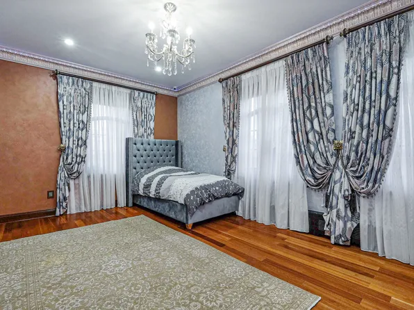 112-38 72nd Avenue image 13 of 21