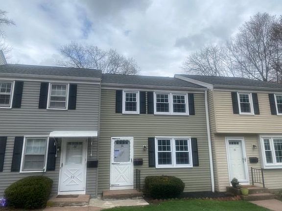 Redbud Exterior View Photo