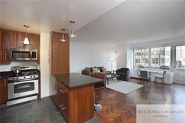 Rented by Michael Charles New York | media 18