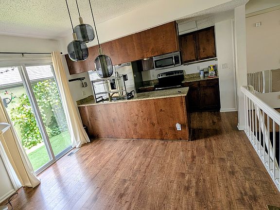 Dining space angle 2