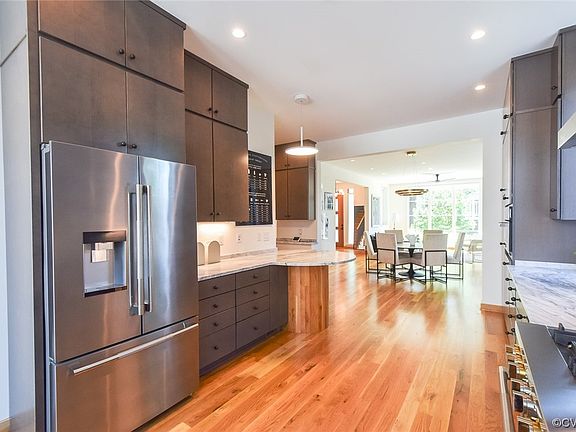 5th image of 2412 Kensington Ave